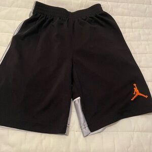 Jordan Size 5-6 Shorts boys